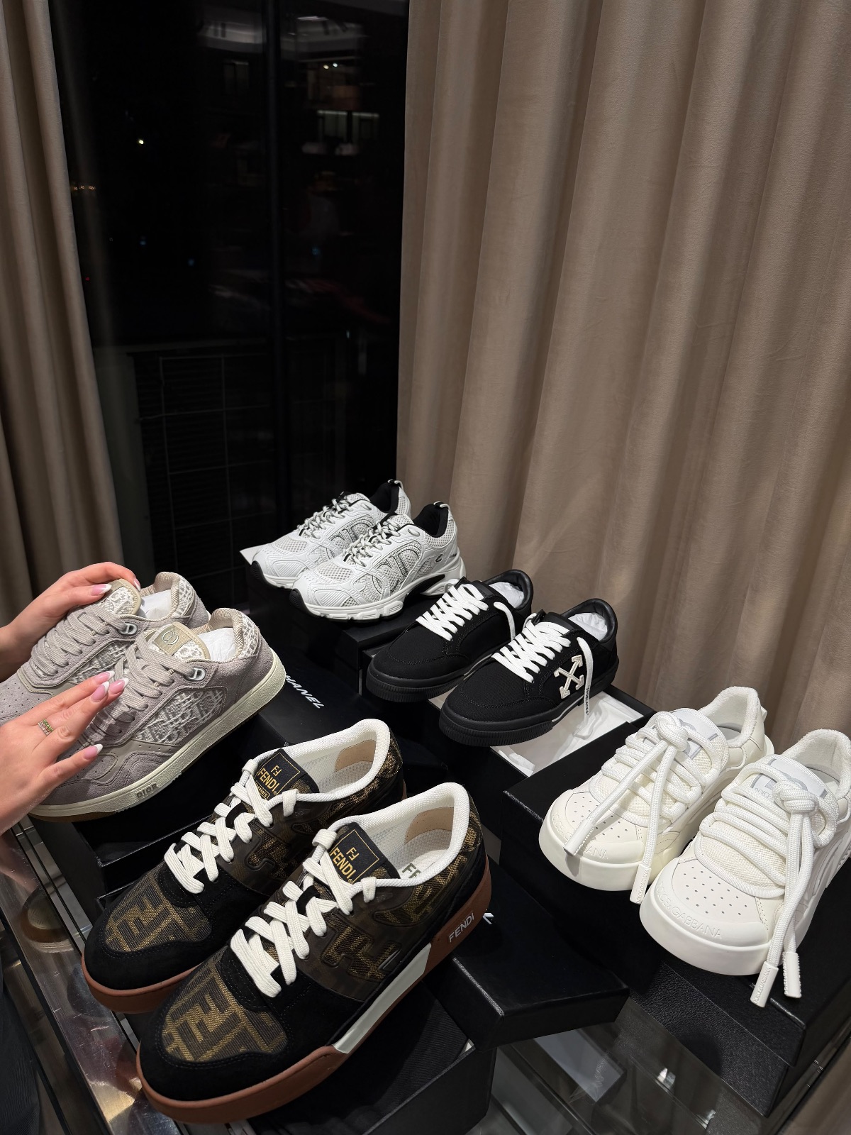 Dior Shoes photo 3