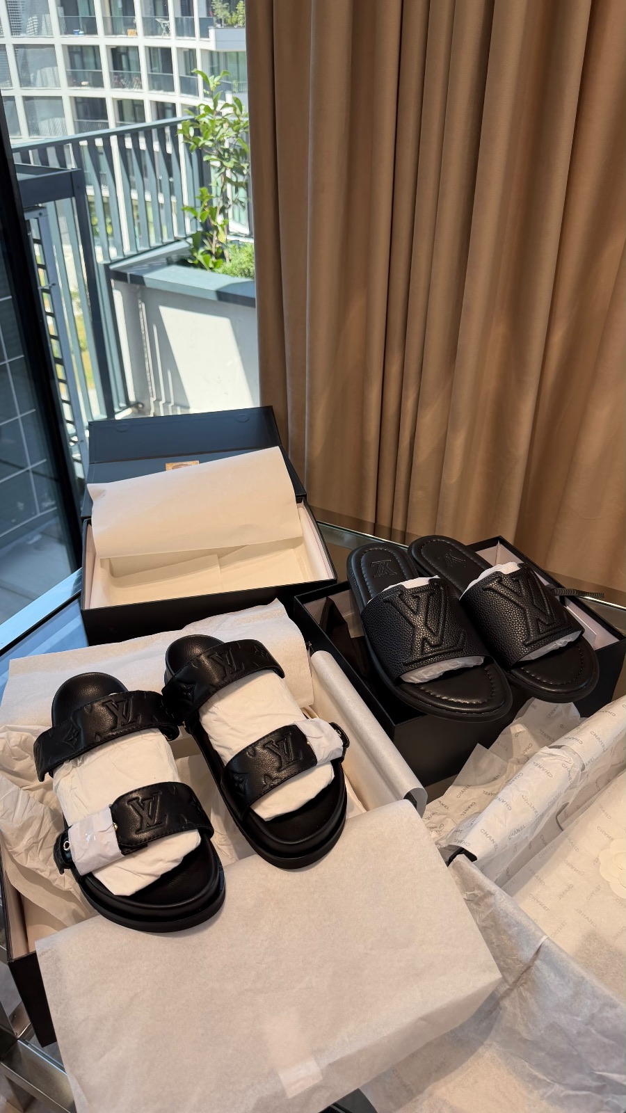Prada Shoes photo 4
