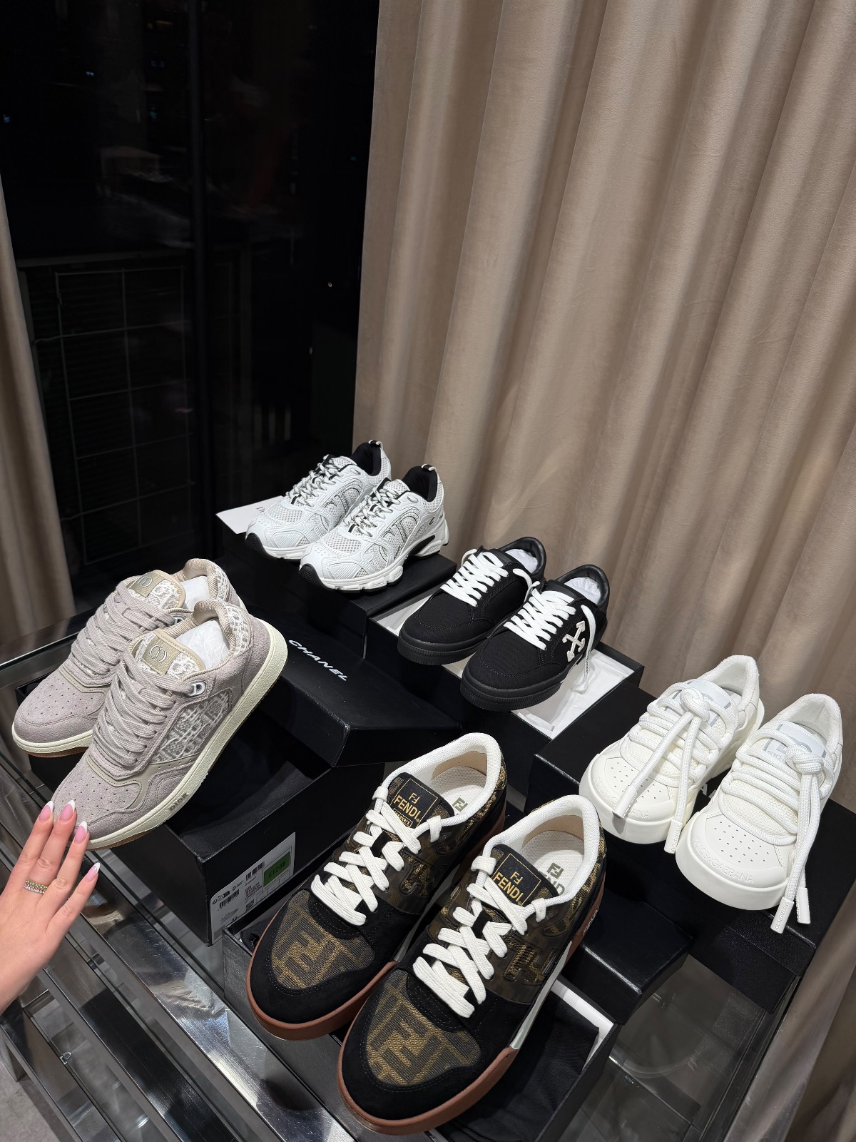 Dior Shoes photo 4