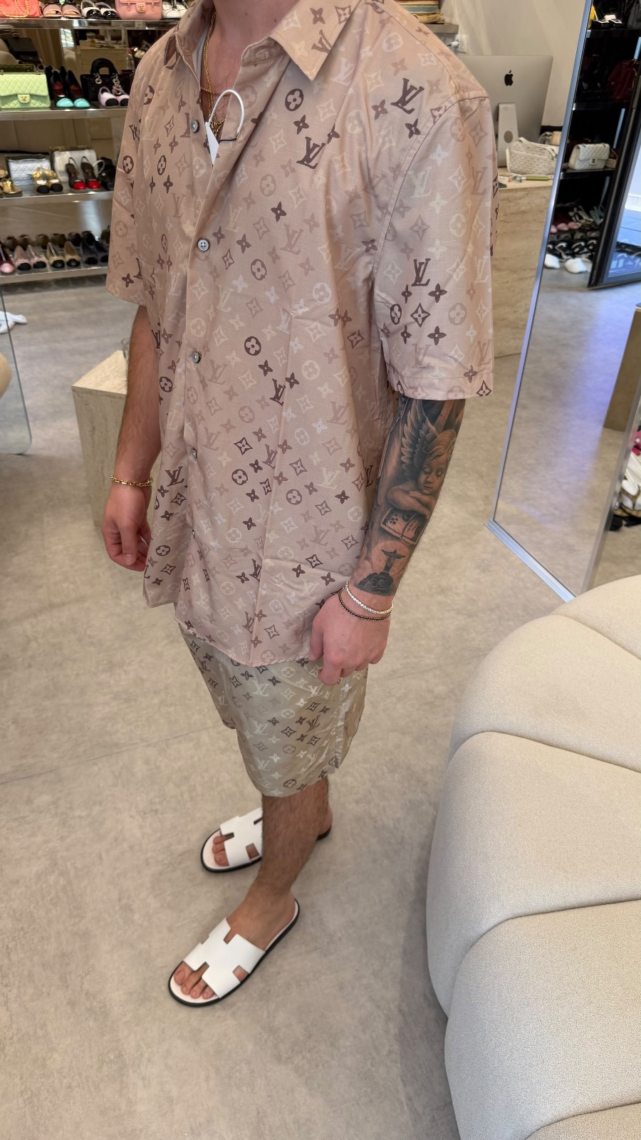 Louis Vuitton Outfits