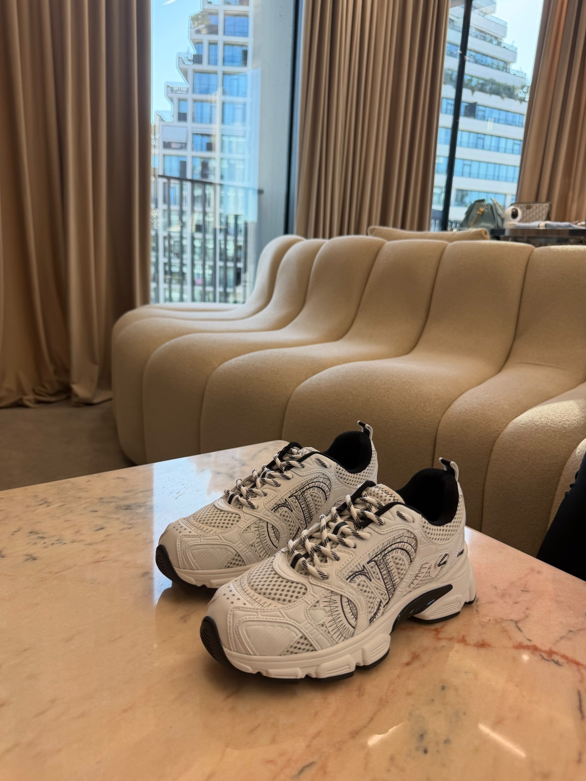 Dior Shoes