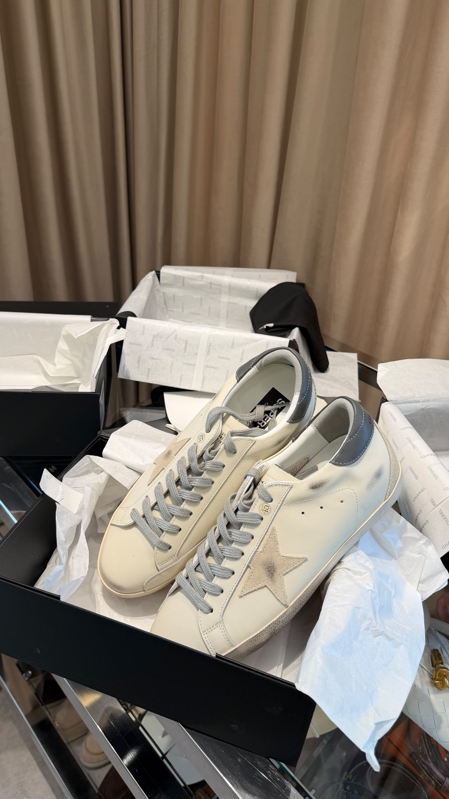 Golden Goose Shoes photo 2