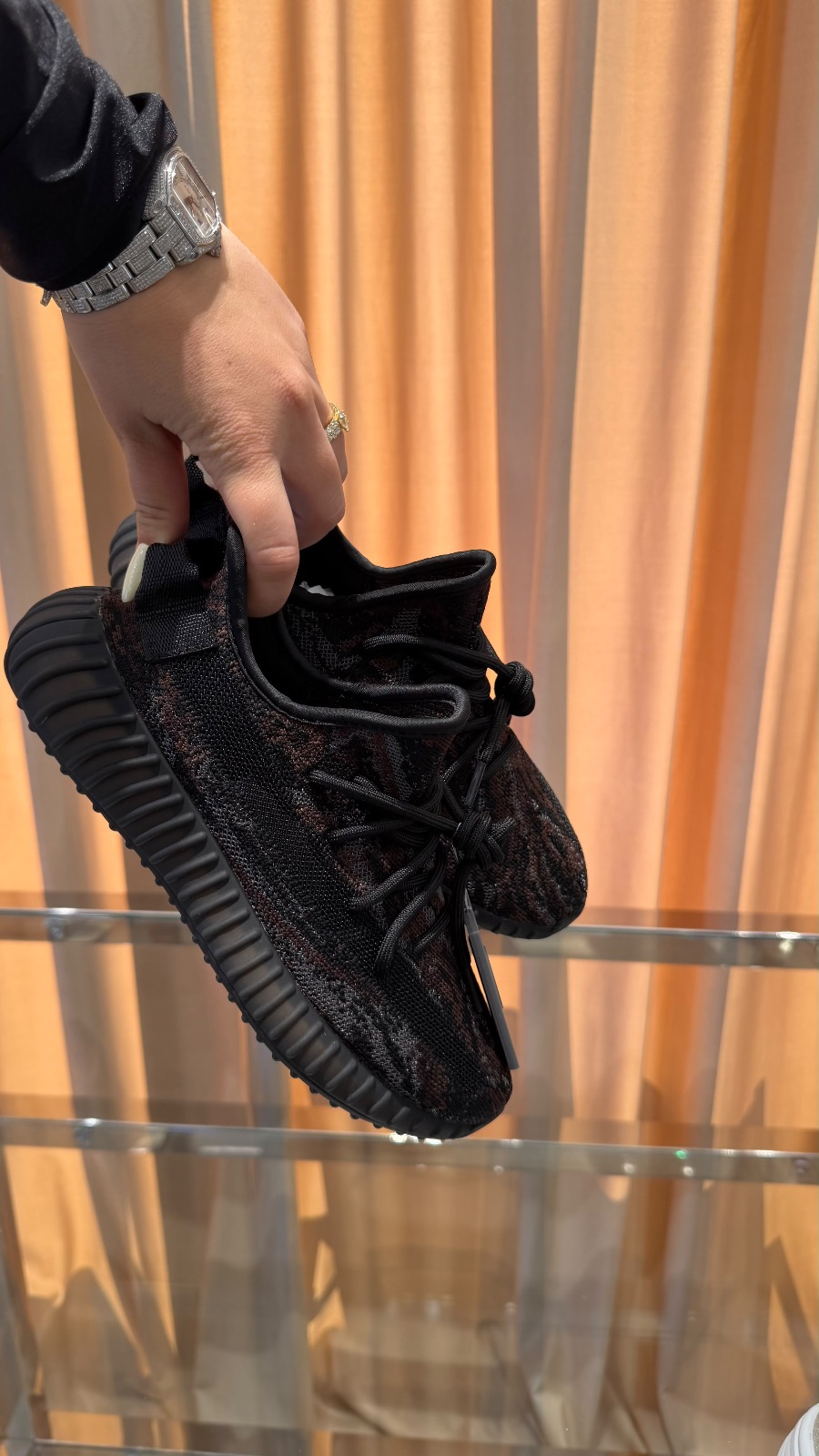 Yeezy Shoes