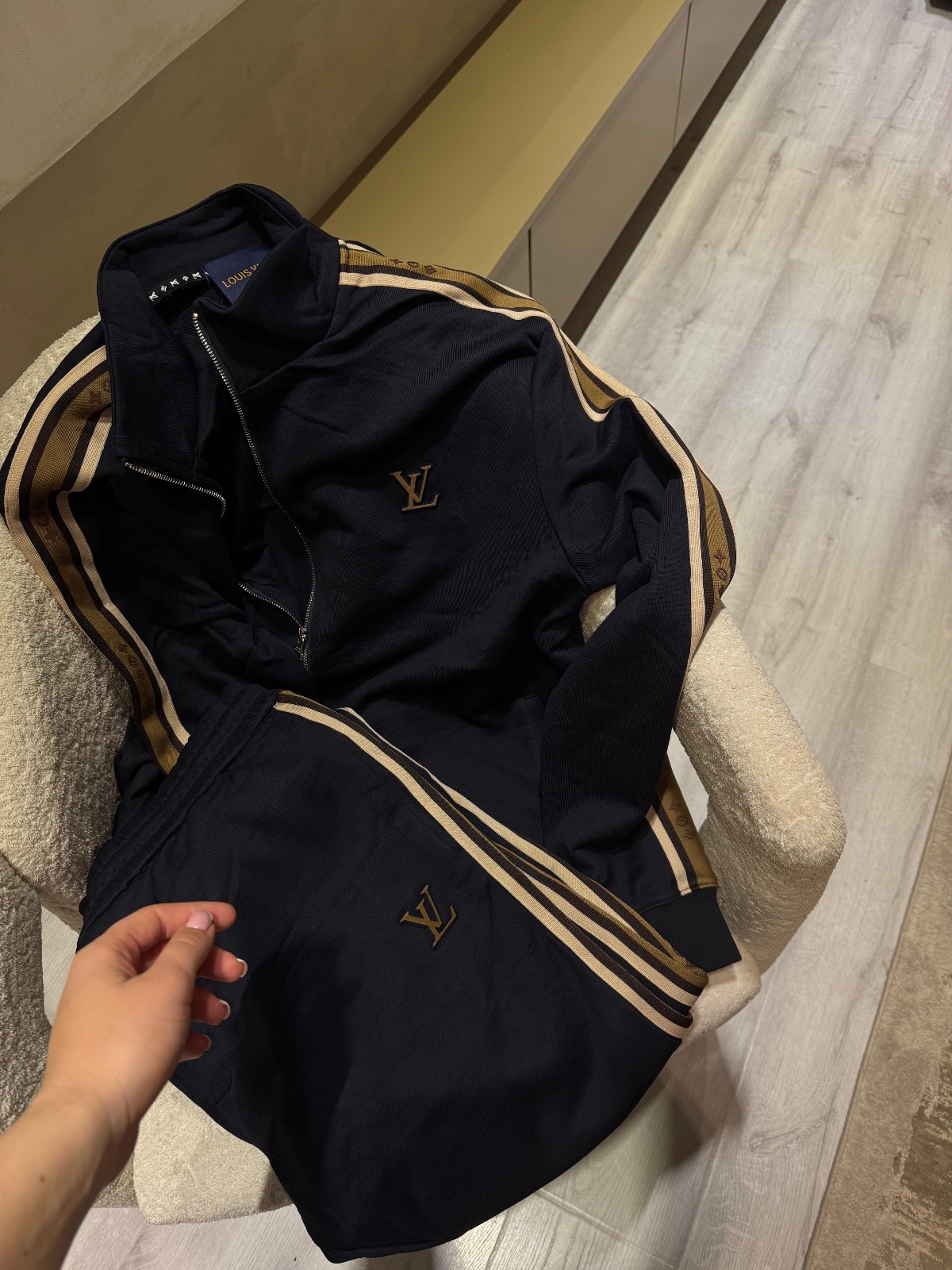 Louis Vuitton Set