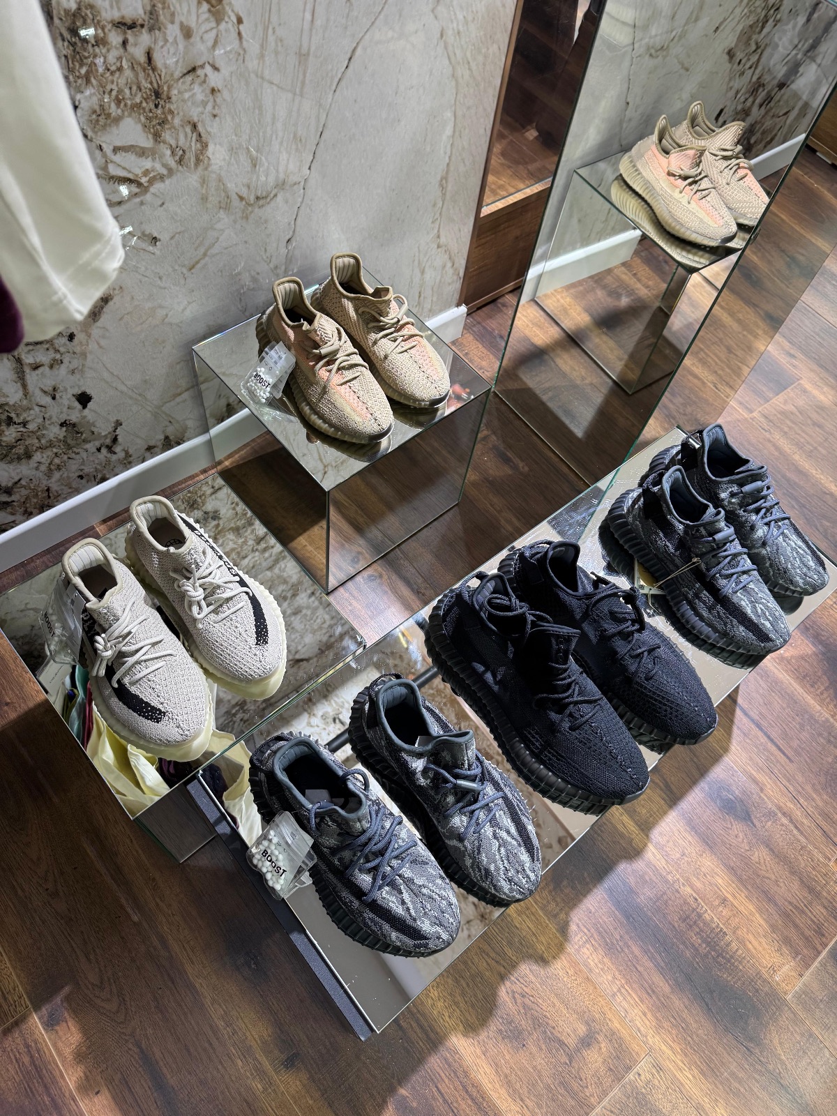 Yeezy Shoes