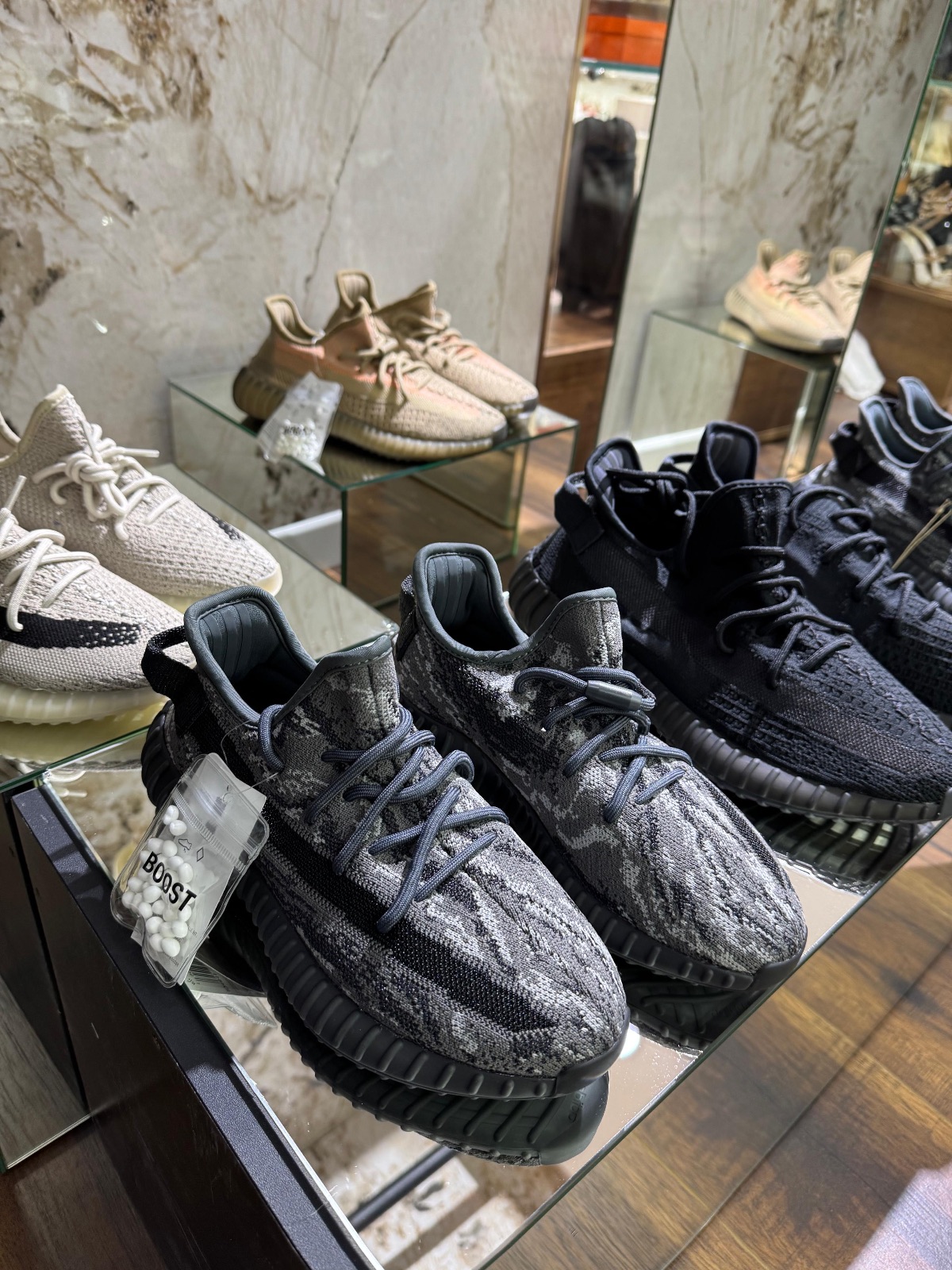Yeezy Shoes