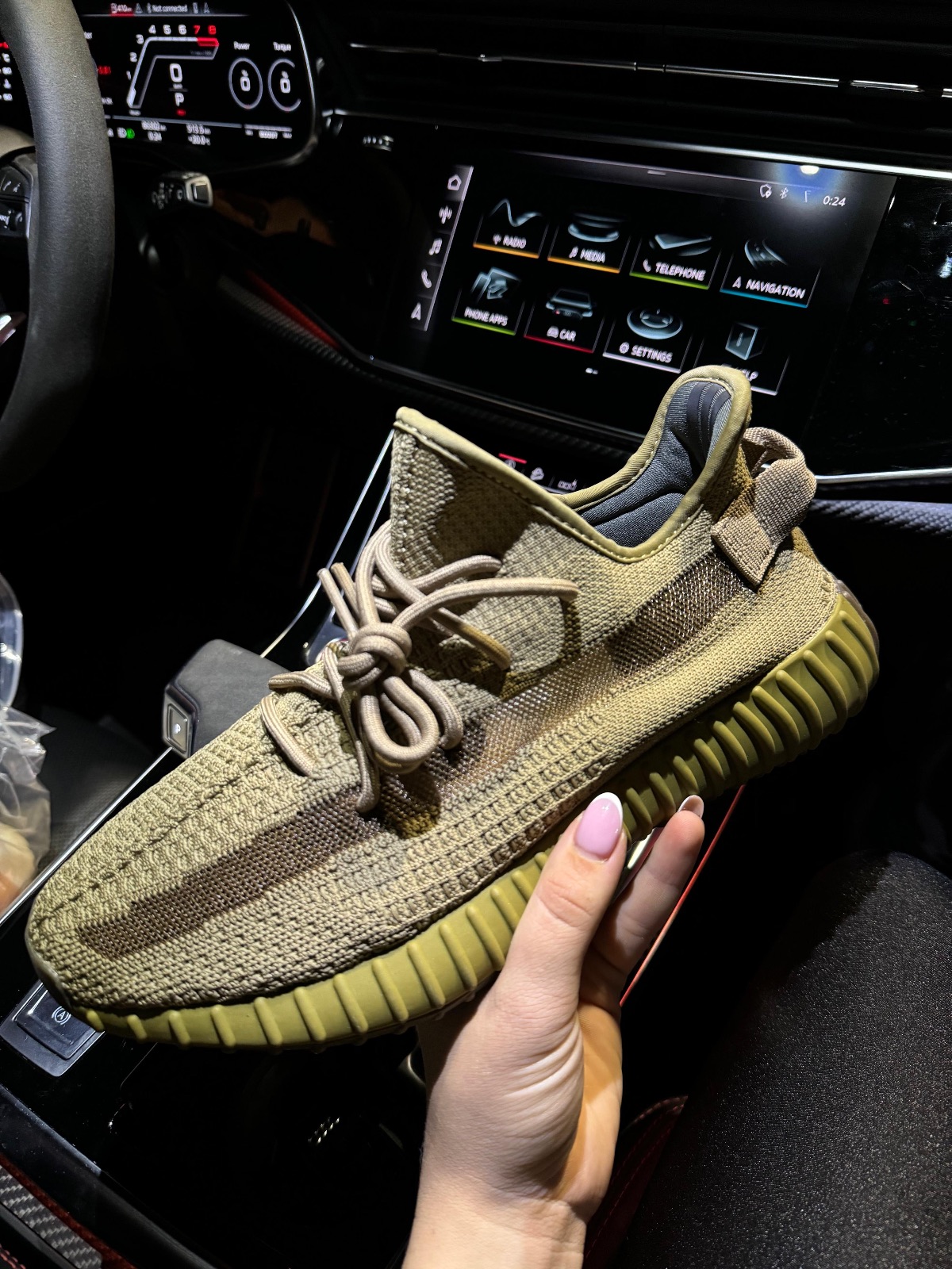 Yeezy Shoes