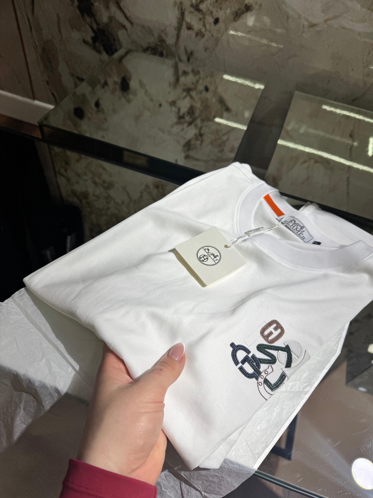 Hermes T-Shirts photo 2