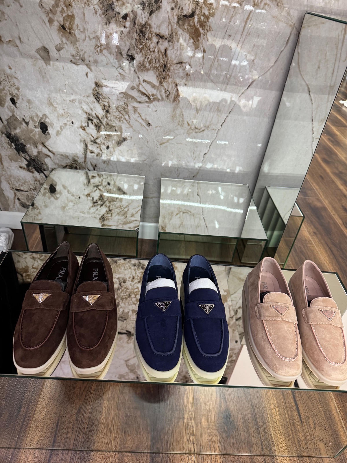 Prada Shoes photo 2
