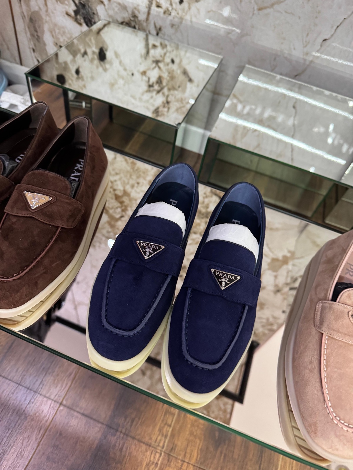 Prada Shoes photo 4