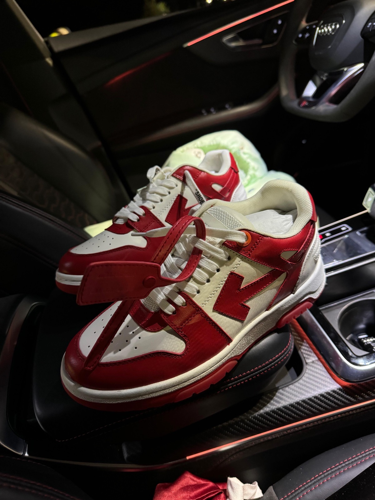 Off-White Shoes photo 2