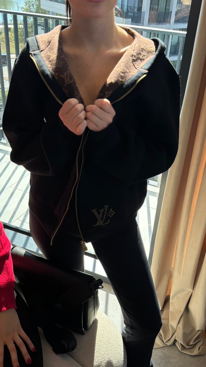 Louis Vuitton Cardigan