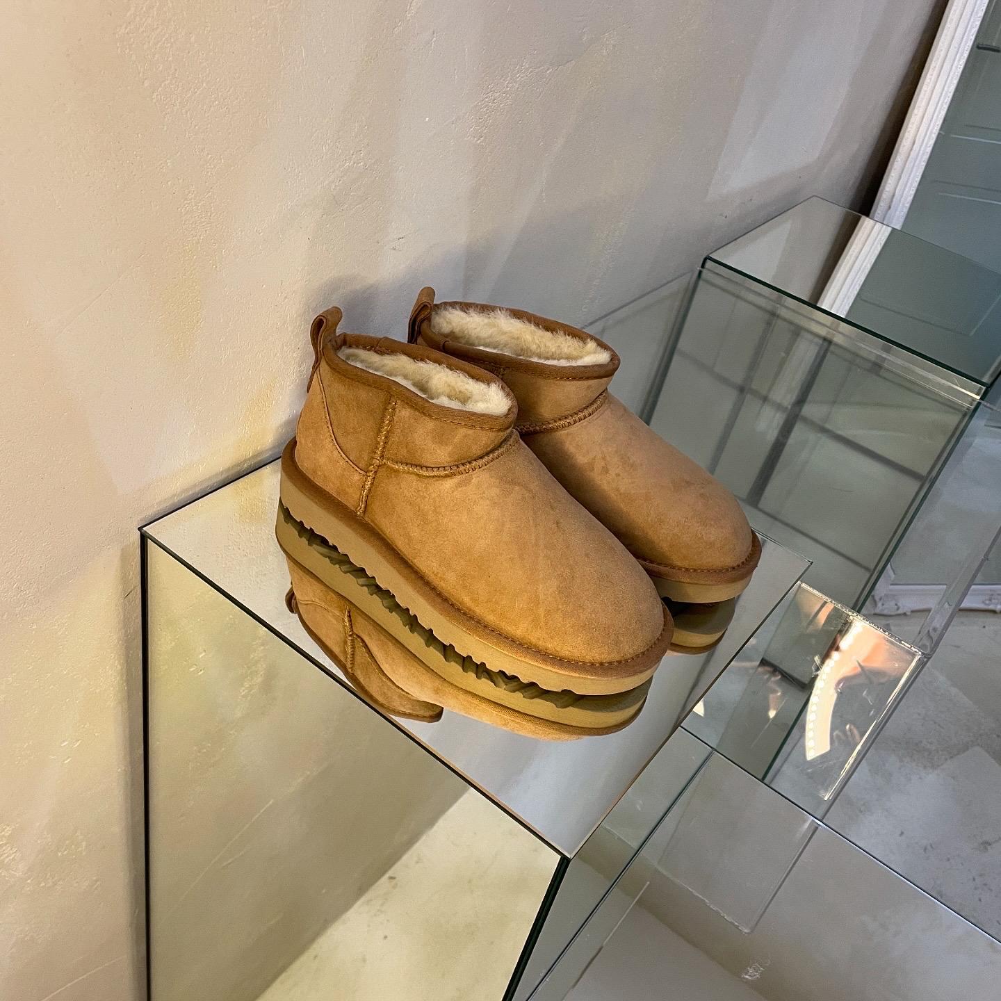 Ugg Shoes