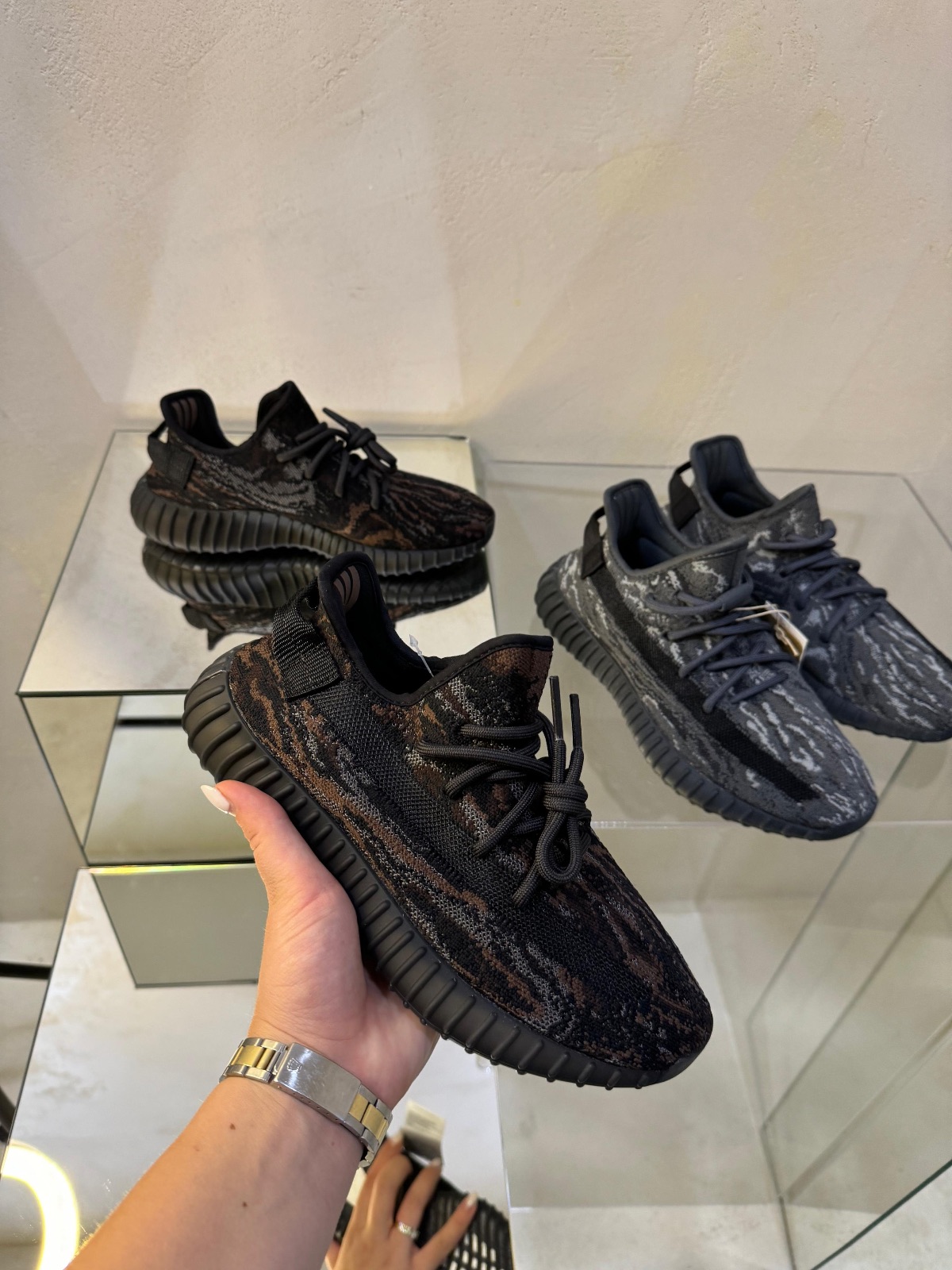 Yeezy Shoes